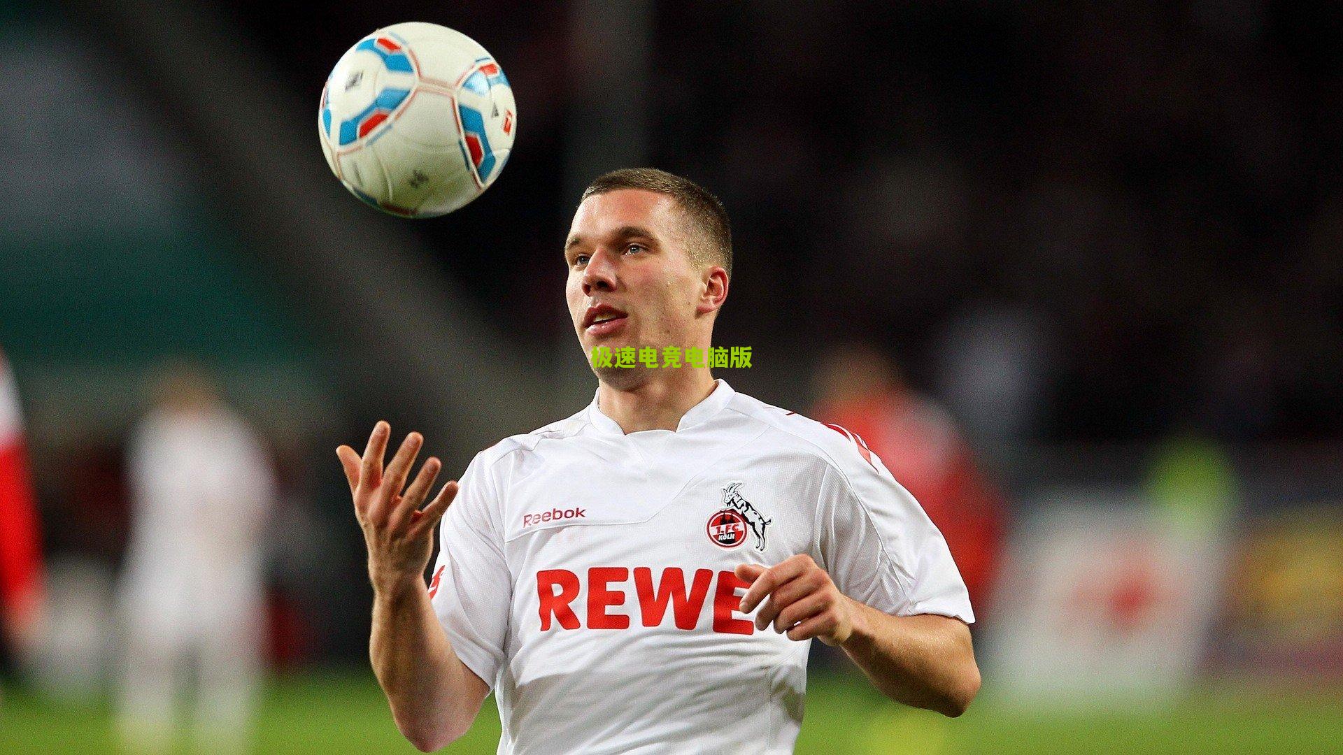 中国花样滑冰新星闪耀国际赛场,未来之星蓄势待发