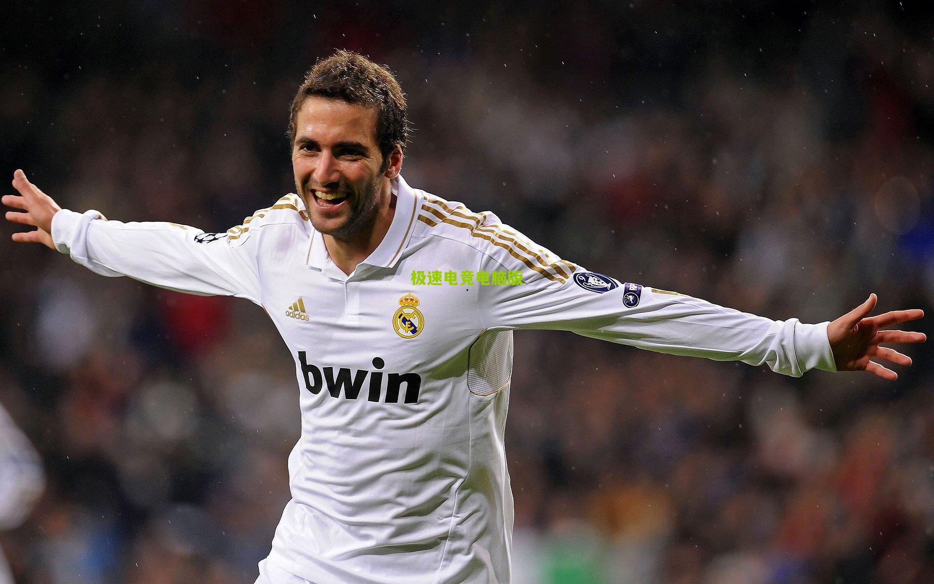 欧冠比赛日再现进球狂潮，豪门火力全开，战术革新催生新时代盛宴