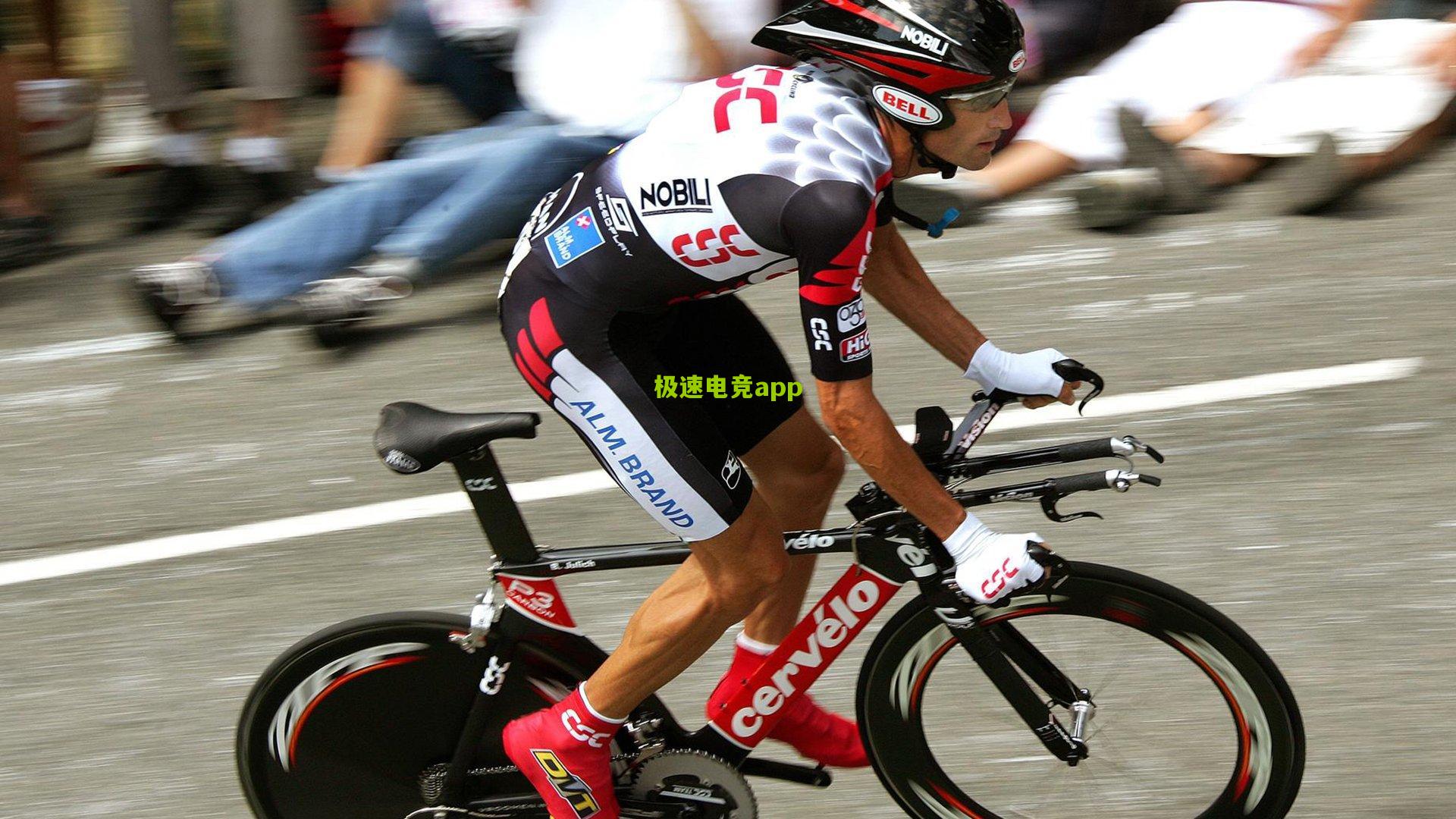 安古伊萨坦言价值无需他人界定，孔蒂高压锻造那不勒斯争冠雄心